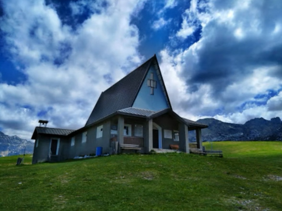 Piani di Bobbio - Maria Regina dei Monti e delle Funivie