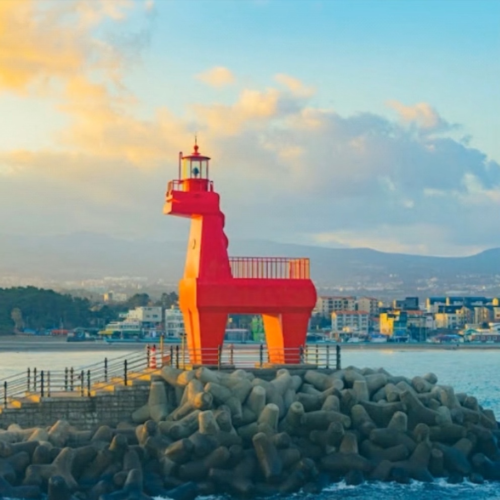 이호테우 빨간말 등대