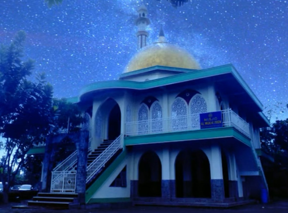 Al-Mukhlisien Mosque