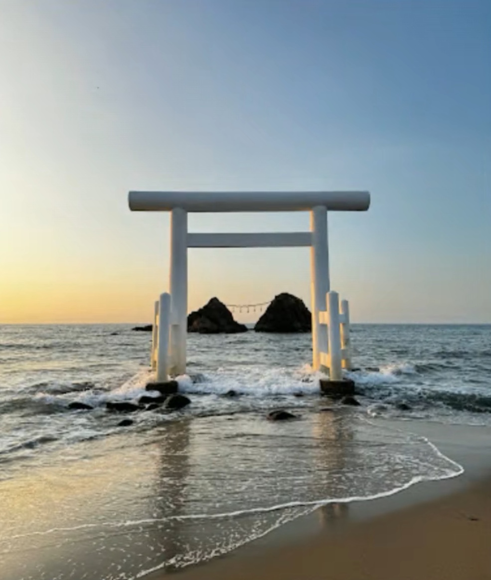 二見 浦 夫婦岩の鳥居