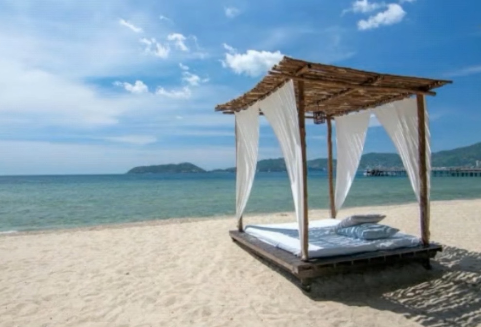 Ela'o'i Beach Gazebo