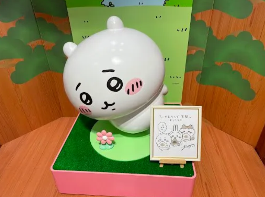 ちいかわの置き物