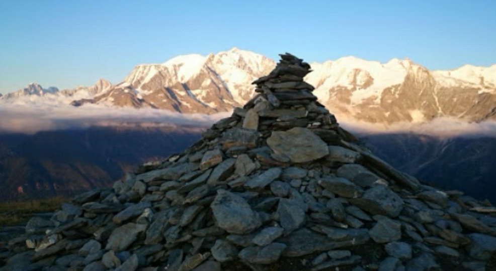 Kern Du Mont-Joly 2525m.