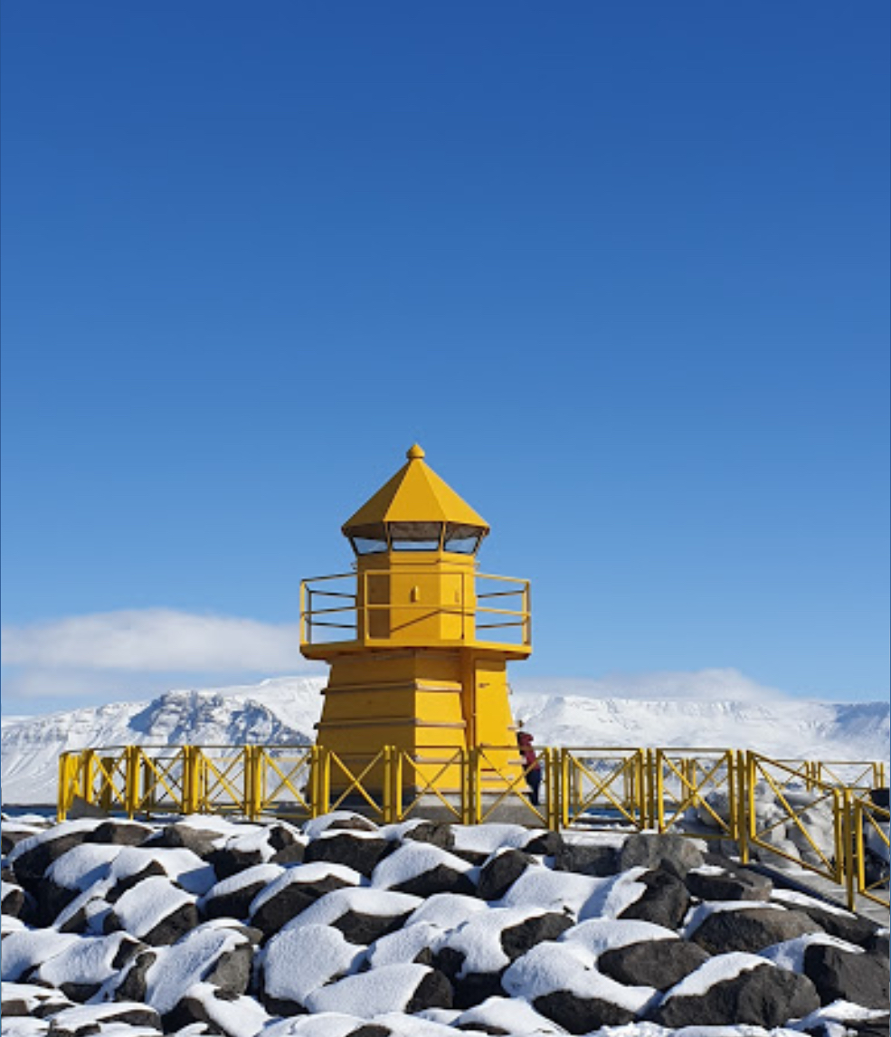 Litli guli innsiglingarvitinn