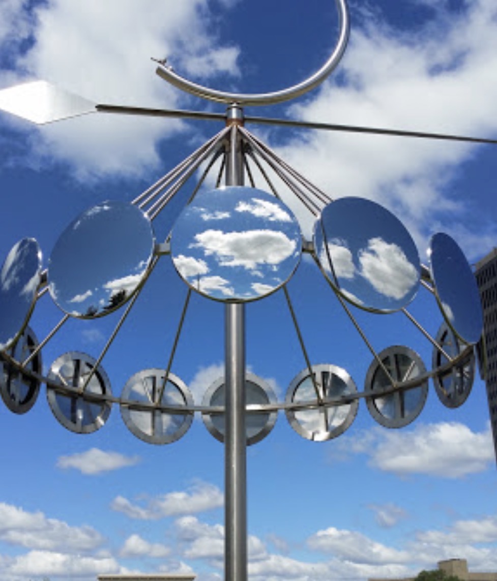 Richmond Heights Metrostation Sculpture